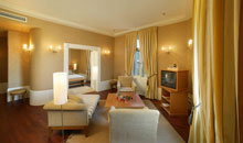 Mamaison Hotel Riverside