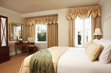 The Beverly Hills Hotel & Bungalows