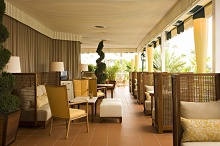 The Beverly Hills Hotel & Bungalows