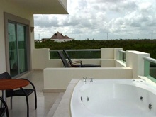 Blue Bay Grand Esmeralda