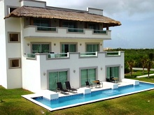 Blue Bay Grand Esmeralda