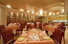 Park Royal Ixtapa Resort