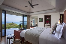 Raffles Praslin