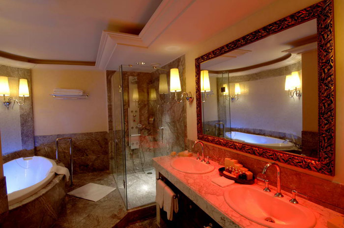 Calista Luxury Resort