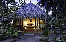 Kuramathi Island Resort