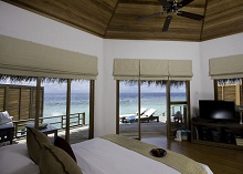 Kuramathi Island Resort