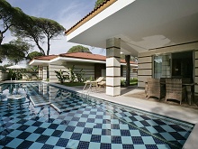 Kempinski Hotel The Dome