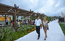 Crystal Flora Beach Resort