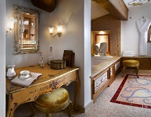 Les Airelles Hotel De Charme