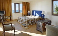 Aquila Rithymna Beach