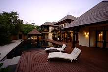 JA Manafaru (ex.Beach House at Iruveli Maldives)