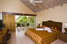 Long Bay Beach Resort & Villas