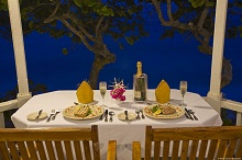 Long Bay Beach Resort & Villas