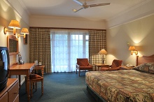 Cathedral Peak Hotel