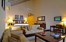 Galley Bay Resort & Spa