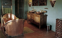 Hartford Country House