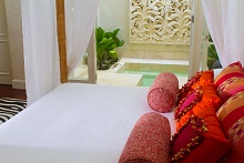 Thee Divine Villa Roaring Pavilion