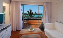 Mauricia Beachcomber