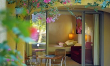 Mauricia Beachcomber