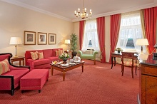 Fairmont Hotel Vier Jahreszeiten