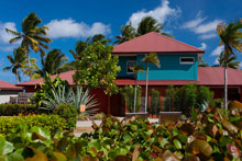 Le Cap Est Lagoon Resort & Spa