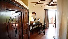 Serengeti Serena Safari Lodge