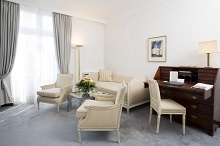 Excelsior Hotel Ernst