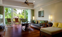 Le Meridien Khao Lak Beach & Spa Resort