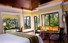 Le Meridien Khao Lak Beach & Spa Resort