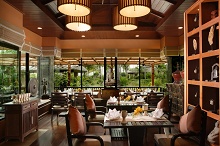 Le Meridien Khao Lak Beach & Spa Resort