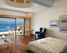 Elounda Peninsula All Suite Hotel