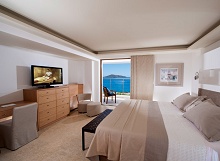 Elounda Peninsula All Suite Hotel