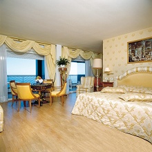 Grand Hotel del Mare (Бордигера)