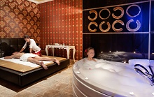 Cesars Temple De Luxe Hotel