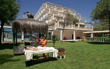 Cesars Temple De Luxe Hotel