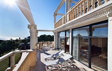 Cesars Temple De Luxe Hotel