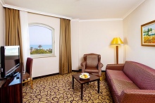 Maritim Pine Beach Resort Belek