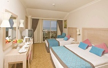Crystal Hotel Family Resort & SPA