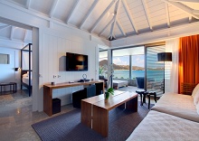 Christopher St Barth