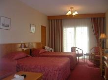 Lou Lou A Beach Resort