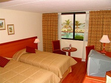 Lou Lou A Beach Resort