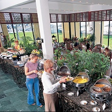 Lou Lou A Beach Resort