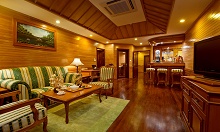 Royal Island Resort & Spa