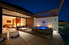 Paradise Island Resort & Spa