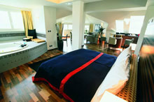 Art Deco Hotel Montana