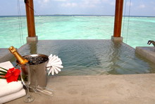 Sheraton Maldives Full Moon Resort & Spa