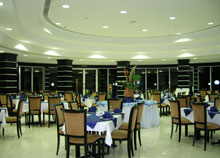 Royal Beach Hotel & Resort