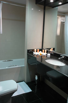 Royal Beach Hotel & Resort