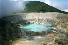 Кратер вулкана Поас